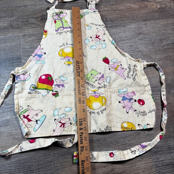 Kids Pig Chef Apron Cute Whimsical Kitchen Cooking Baking Fun Cartoon Characters - Picture 4 of 5